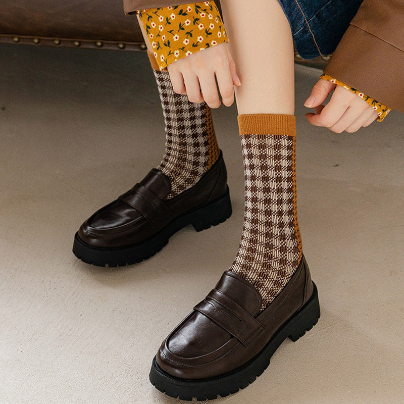 Checkered leopard print dual track italian retro double karayom ​​pile medyas