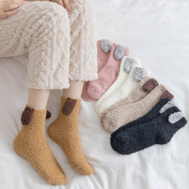 Japanese 3d Rabbit Ears Coral Velvet Socks Para sa Mga Bahay ng Bahay Half Velvet Floor Socks