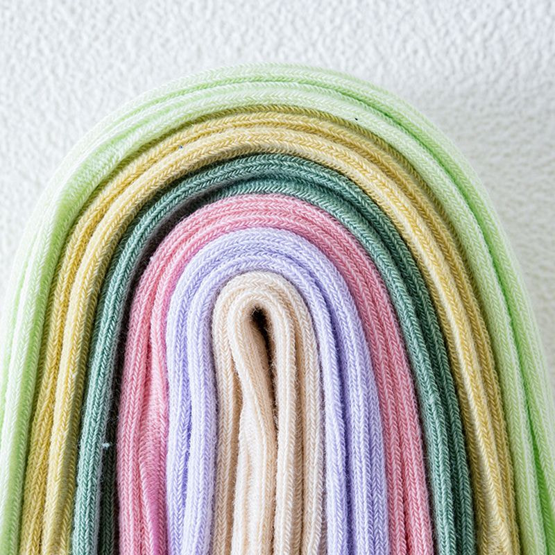 Mga medyas ng mga bata, medyas ng tubo, medyas ng tuhod ng mga batang lalaki at mga batang babae, kendi na may kulay na tuwid na board double karayom na medyas Mga medyas ng mga bata, medyas ng tubo, medyas ng tuhod ng mga batang lalaki at mga batang babae, kendi na may kulay na tuwid na board double karayom na medyas