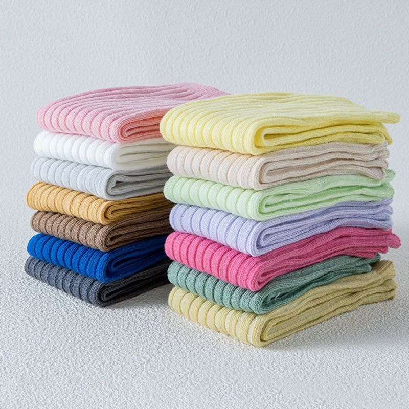 Mga medyas ng mga bata, medyas ng tubo, medyas ng tuhod ng mga batang lalaki at mga batang babae, kendi na may kulay na tuwid na board double karayom na medyas Mga medyas ng mga bata, medyas ng tubo, medyas ng tuhod ng mga batang lalaki at mga batang babae, kendi na may kulay na tuwid na board double karayom na medyas