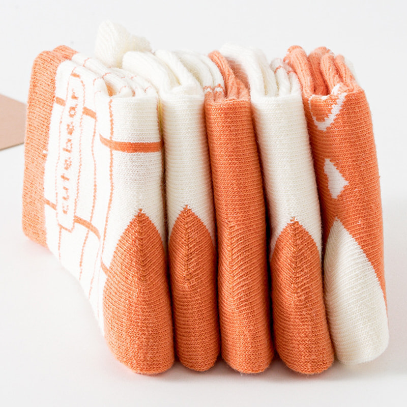 Mga medyas ng Girl's Cartoon Orange Rabbit Medium Malaking medyas ng mga bata Mga medyas ng Girl's Cartoon Orange Rabbit Medium Malaking medyas ng mga bata